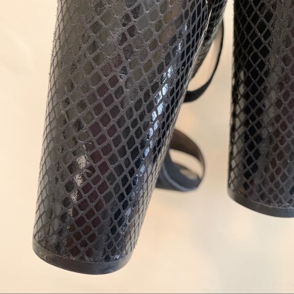 a.n.a Reptile Strappy Block Heel Black Size 10 Glam Whimsygoth - Picture 12 of 13